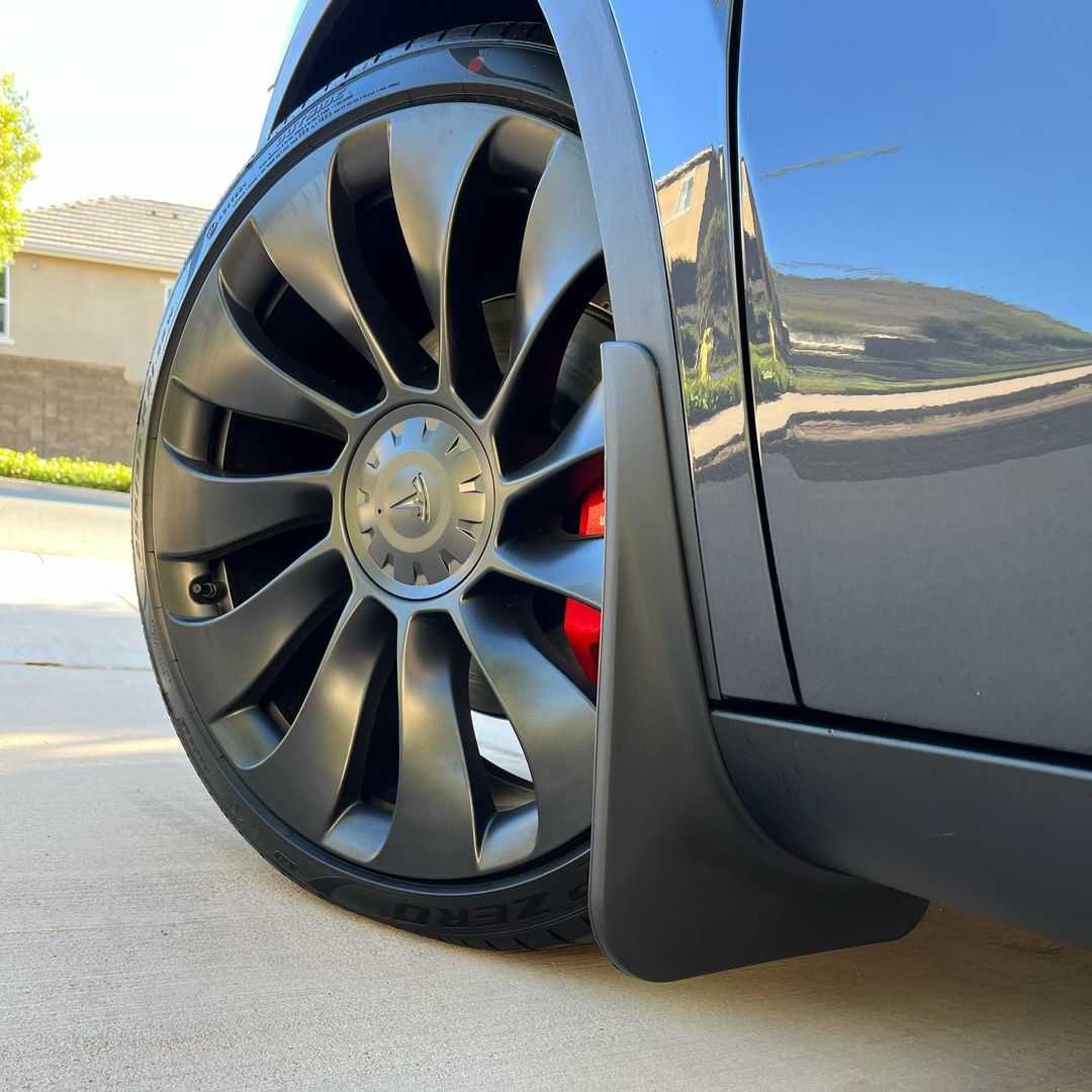 Mud Flaps for Tesla Model Y / 3 - acetesla