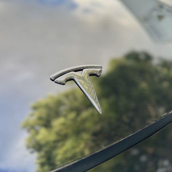 Real Carbon Fiber T Logo Front & Rear for Model Y / 3 Highland